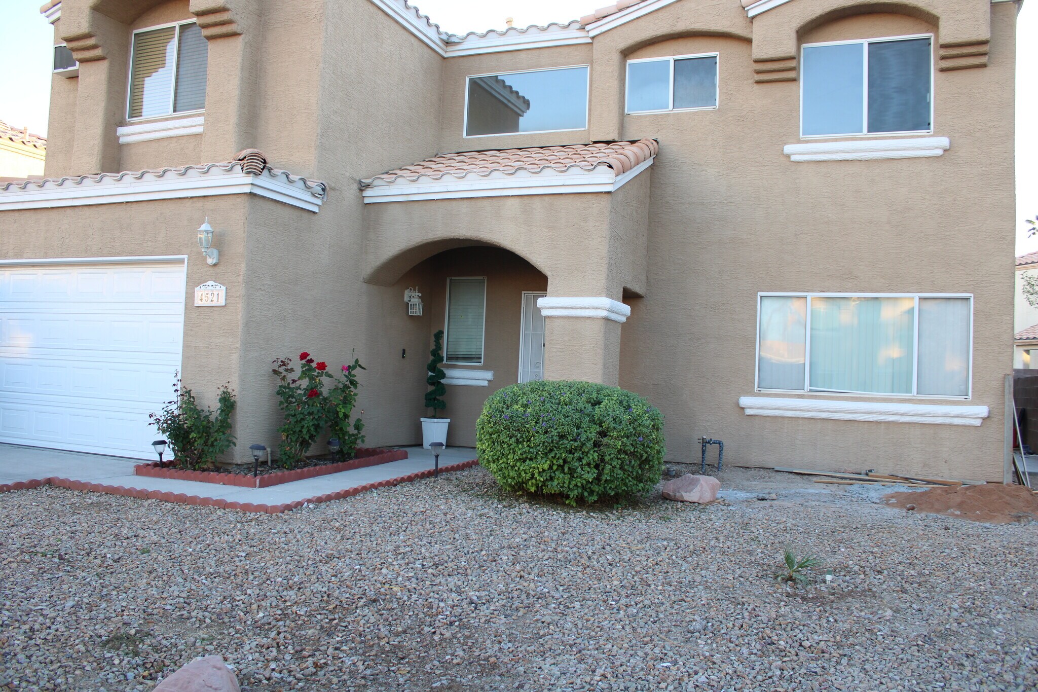 Building Photo - 4521 Palm Mesa Dr