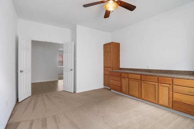 Building Photo - 3611 Rocky Ledge Ln