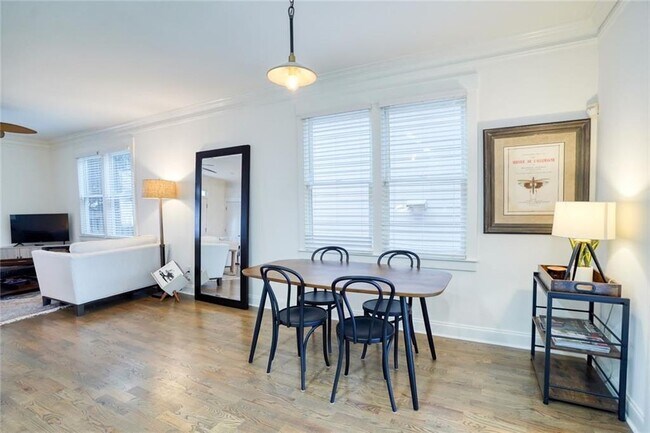 Building Photo - 205 Lampkin St NE