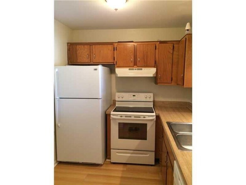 Building Photo - 4273 NW 89th Ave