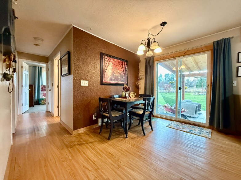 Building Photo - 328 Cougar Trail