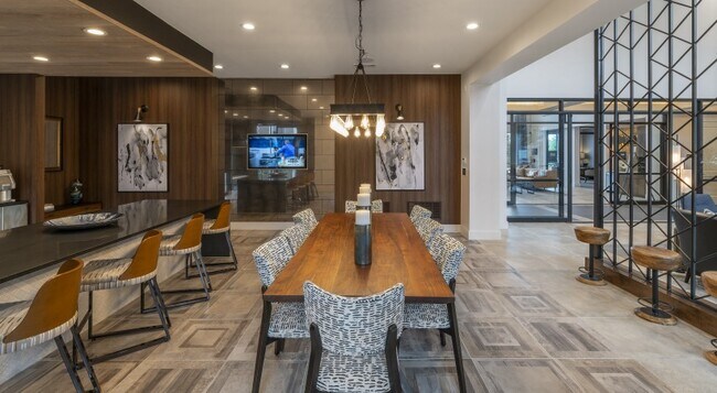 Building Photo - Beautiful Studio Home! Great Savings!