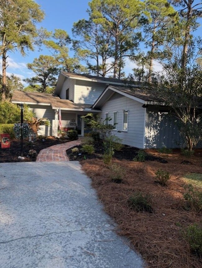 Building Photo - Sea Pines