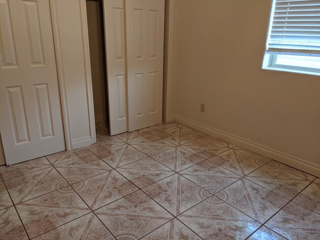 Building Photo - 8638 Rd 30