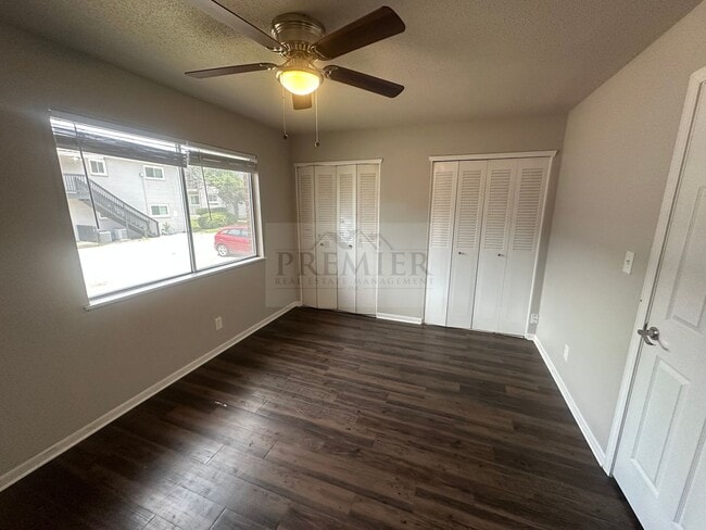 Building Photo - 6029 Barton Ave