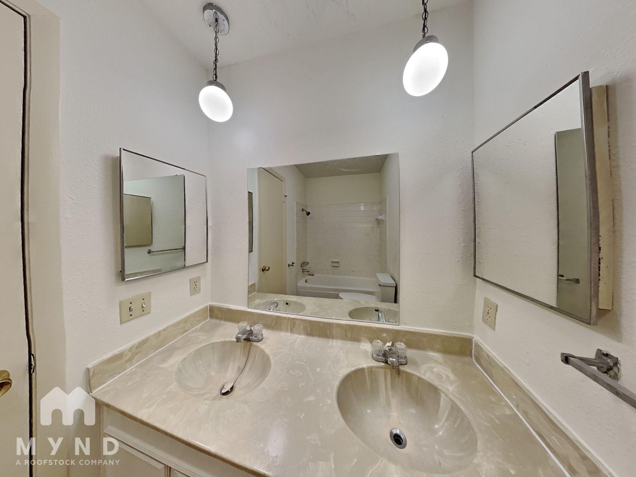 Building Photo - 4202 Chestergate Dr