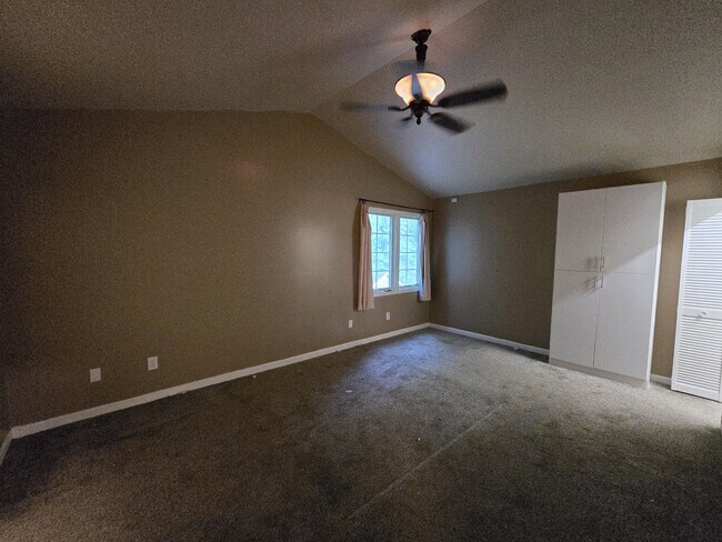 Building Photo - 2808 Livery Way