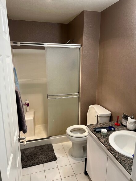 Building Photo - 3256 SW Avalon Way