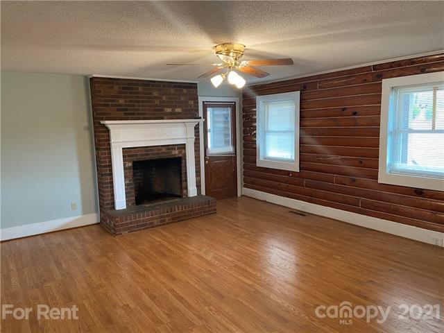 Building Photo - 438 Bluefield Rd