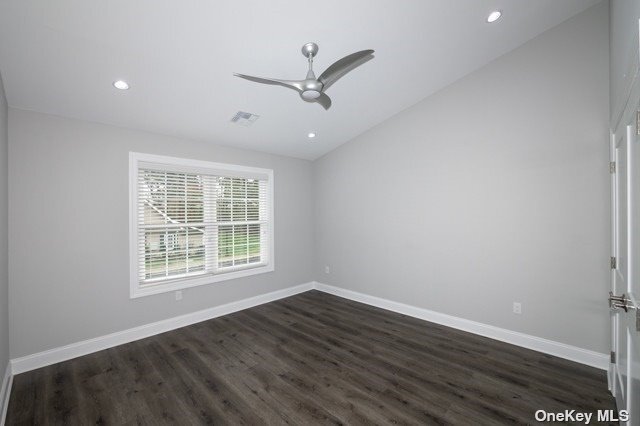 Building Photo - 13 13th St