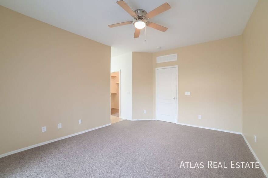 Building Photo - 17818 W Acapulco Ln