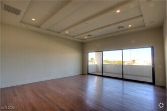 Building Photo - 7438 Yonie Ct