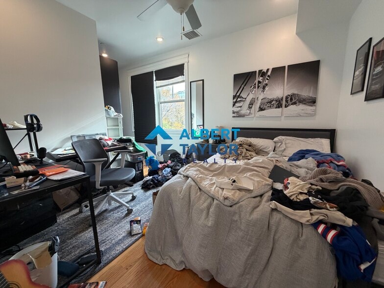 Building Photo - 145 Cedar St