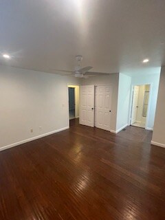 Building Photo - 1895 Commons Ct