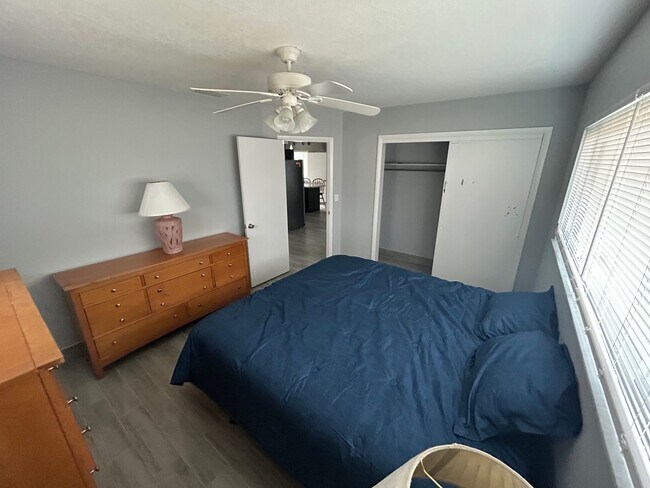 Building Photo - Charming 2-bedroom 1-bath home