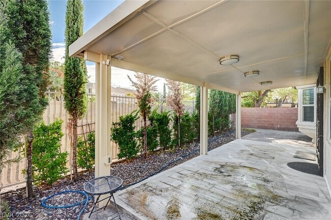 Building Photo - 7129 Weavers Pl