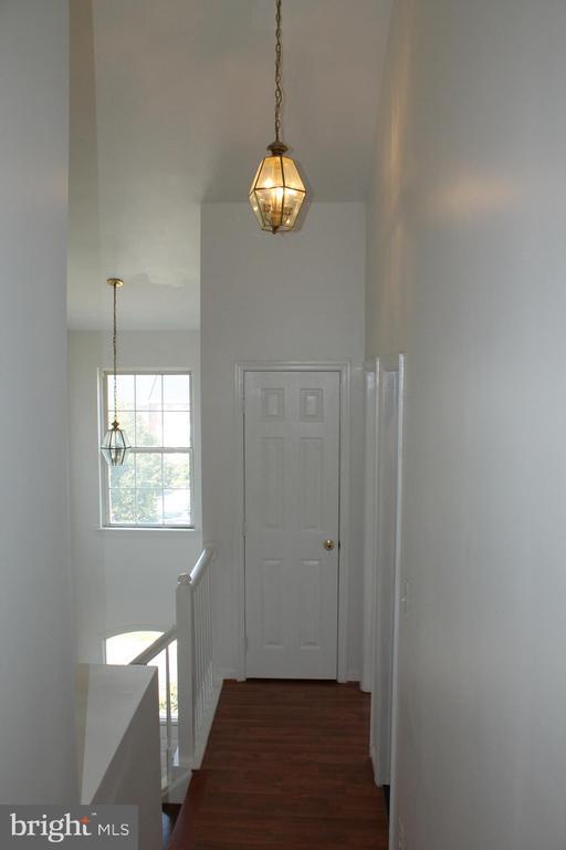 Building Photo - 2927 Mainstone Dr