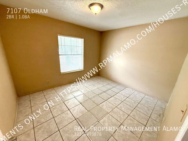 Building Photo - 7107 Oldham-
