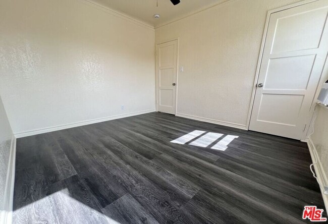 Building Photo - 5114 1/2 4th Ave