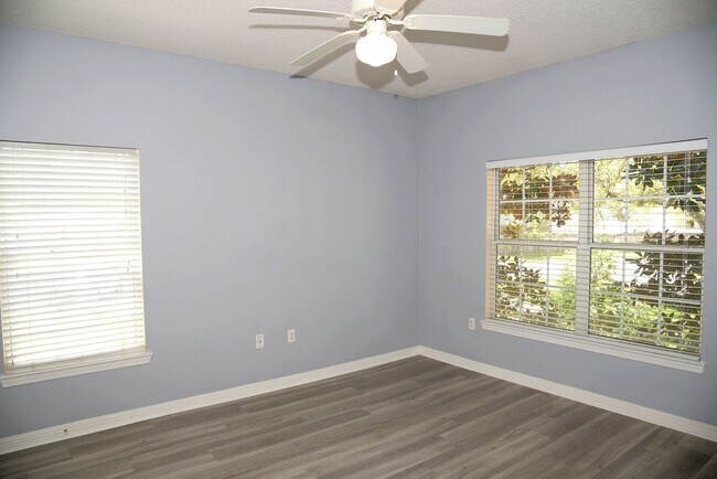 Building Photo - 1501 Partin Dr N