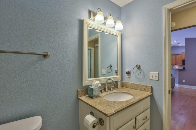 Building Photo - 3513 Larkspur Ln