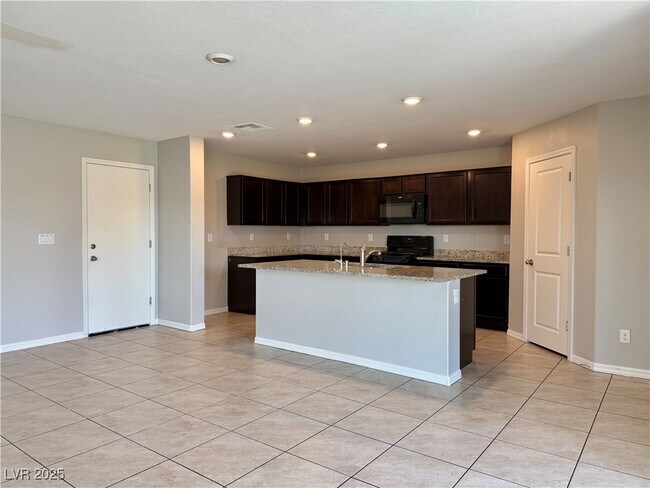 Building Photo - 4563 Cotton Quail Ave