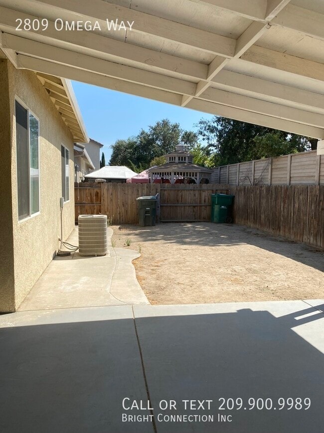 Building Photo - 2809 Omega Way