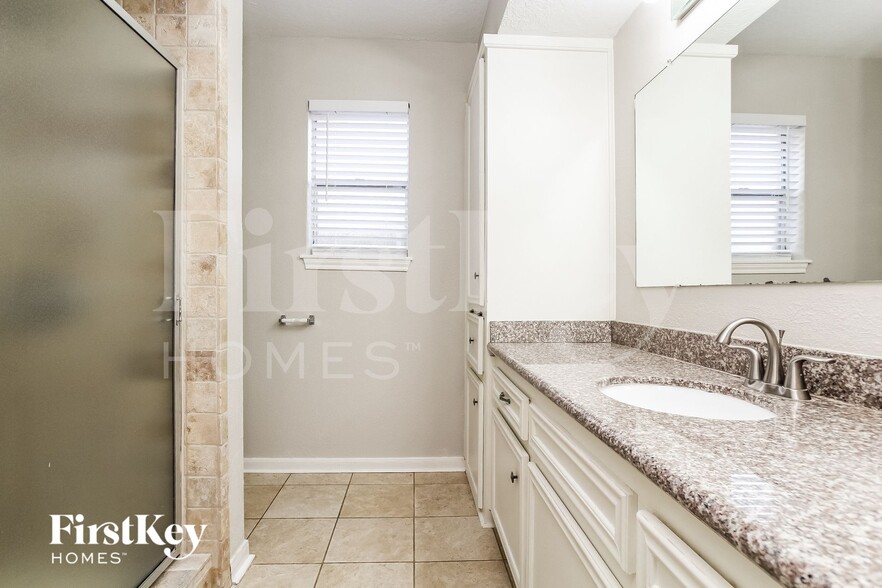 Building Photo - 230 Black Rock Rd