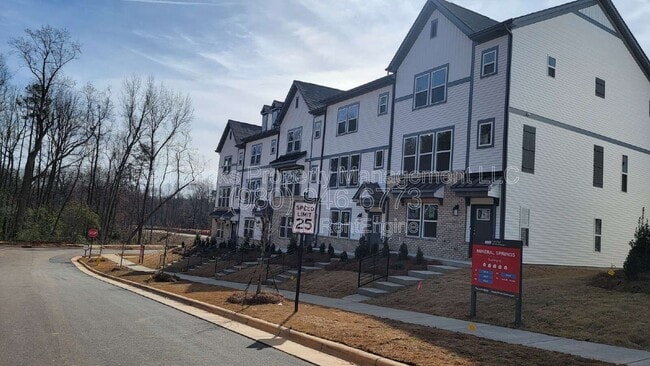 Building Photo - 2354 Donnelly Hls Ln