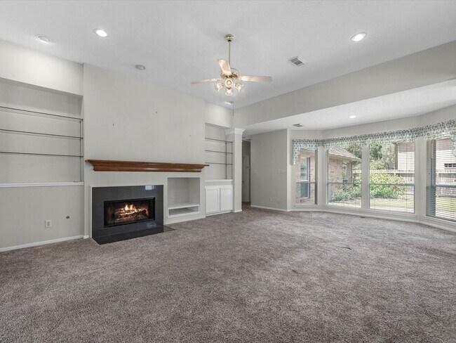 Building Photo - 13410 Spyglen Ct