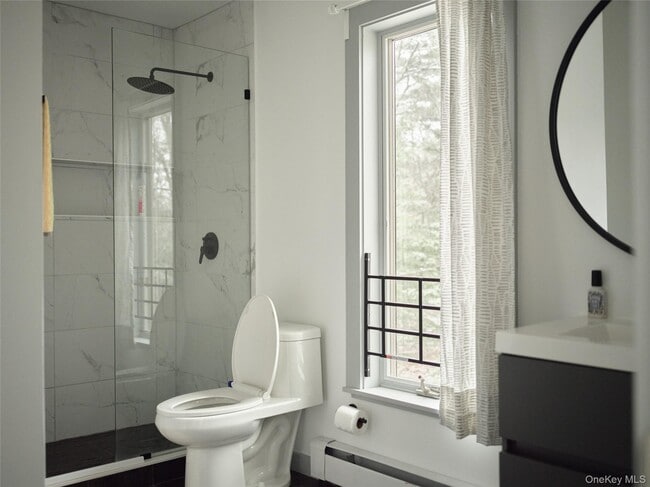 Building Photo - 285 Circle Rd