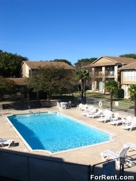 Primary Photo - Antonian Apartments
