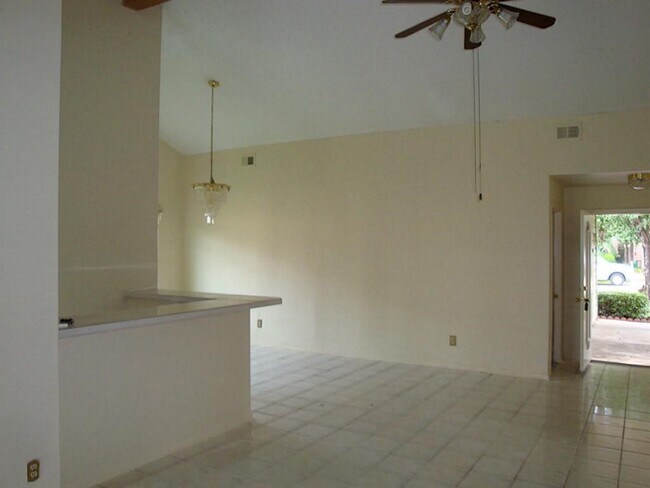 Building Photo - 6806 Caddo Lake Ln