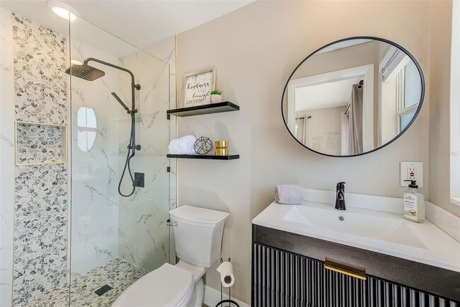 Building Photo - 7195 Augusta Blvd