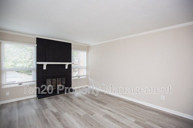 Building Photo - 2525 Norris Rd