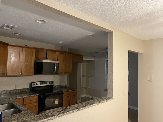 Building Photo - 4094 Dijon Dr