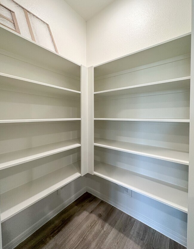 Building Photo - 27079 Badger Way