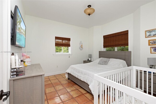 Building Photo - 12455 Bernal St