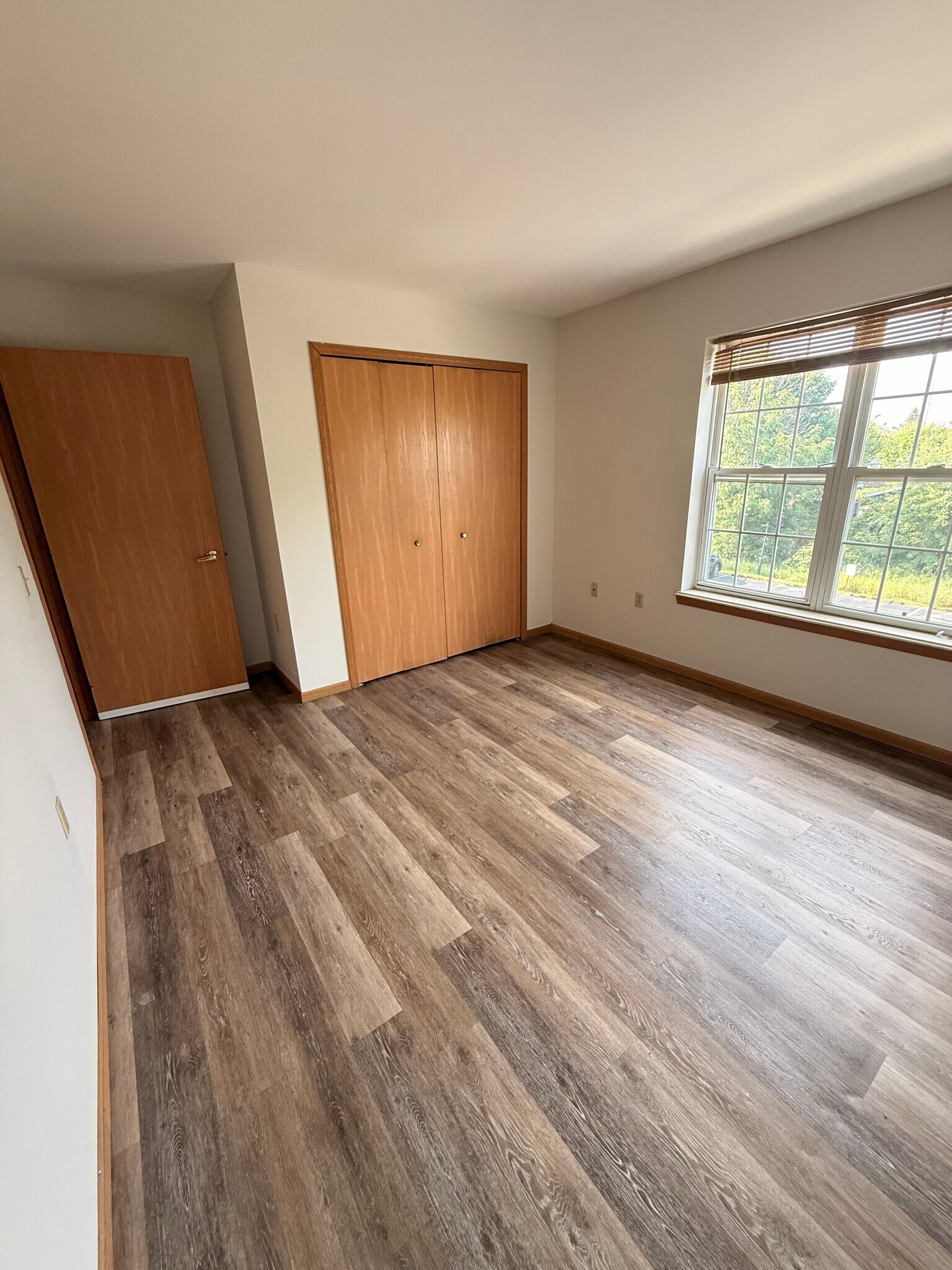 Building Photo - 201 Kearney Way