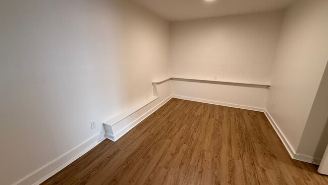 Building Photo - 1688 11th Ave