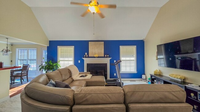Building Photo - 5333 Graycliff Ln