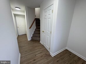 Building Photo - 55 Fuzzy Tail Dr