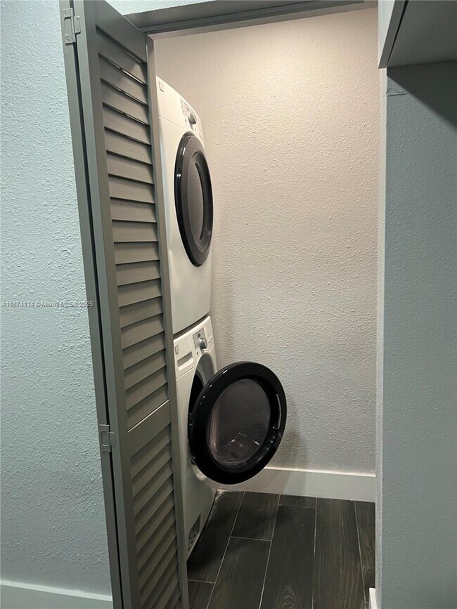 Building Photo - 11233 W Atlantic Blvd