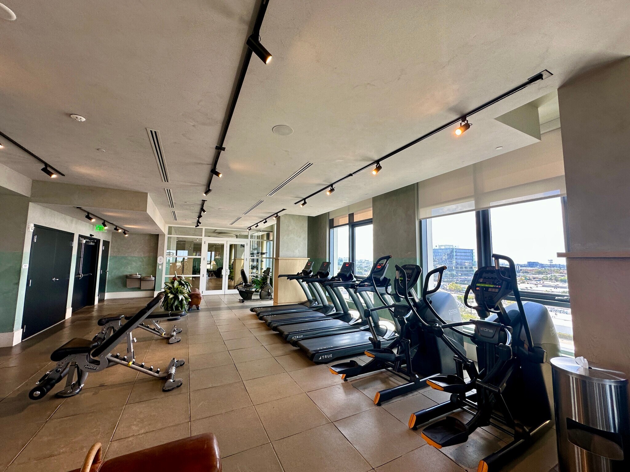 Building Photo - 321 NW 31st St