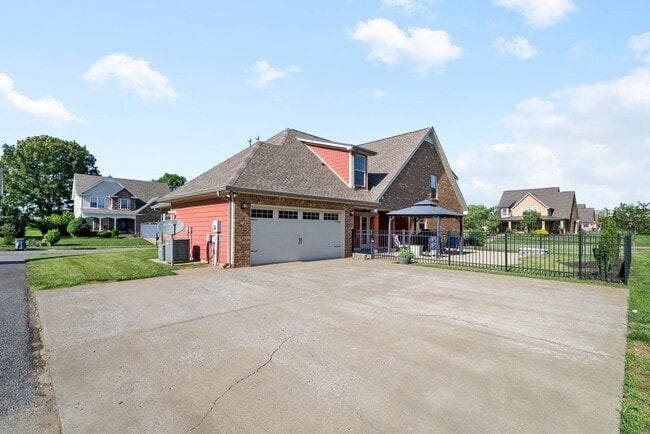 Building Photo - 1049 Black Gum Ln
