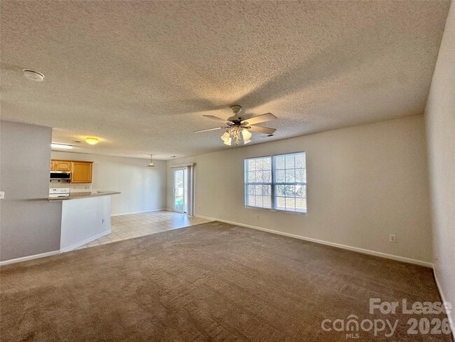 Building Photo - 5787 Dove Point Dr SW