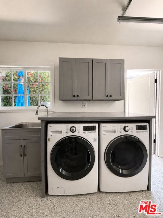 Building Photo - 1796 E Mendocino St