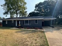 Building Photo - 3162 MS-15