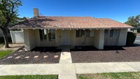 Building Photo - Charming 2-Bed, 2-Bath Furnished Home in H...