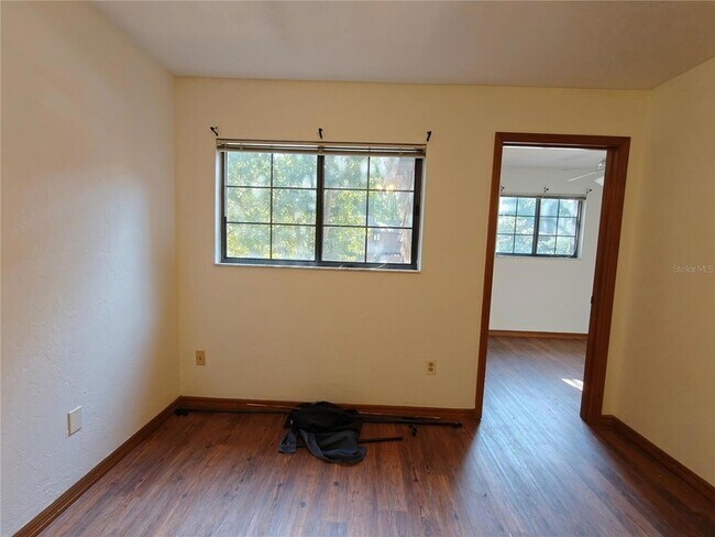 Building Photo - 830 SW 56th Terrace
